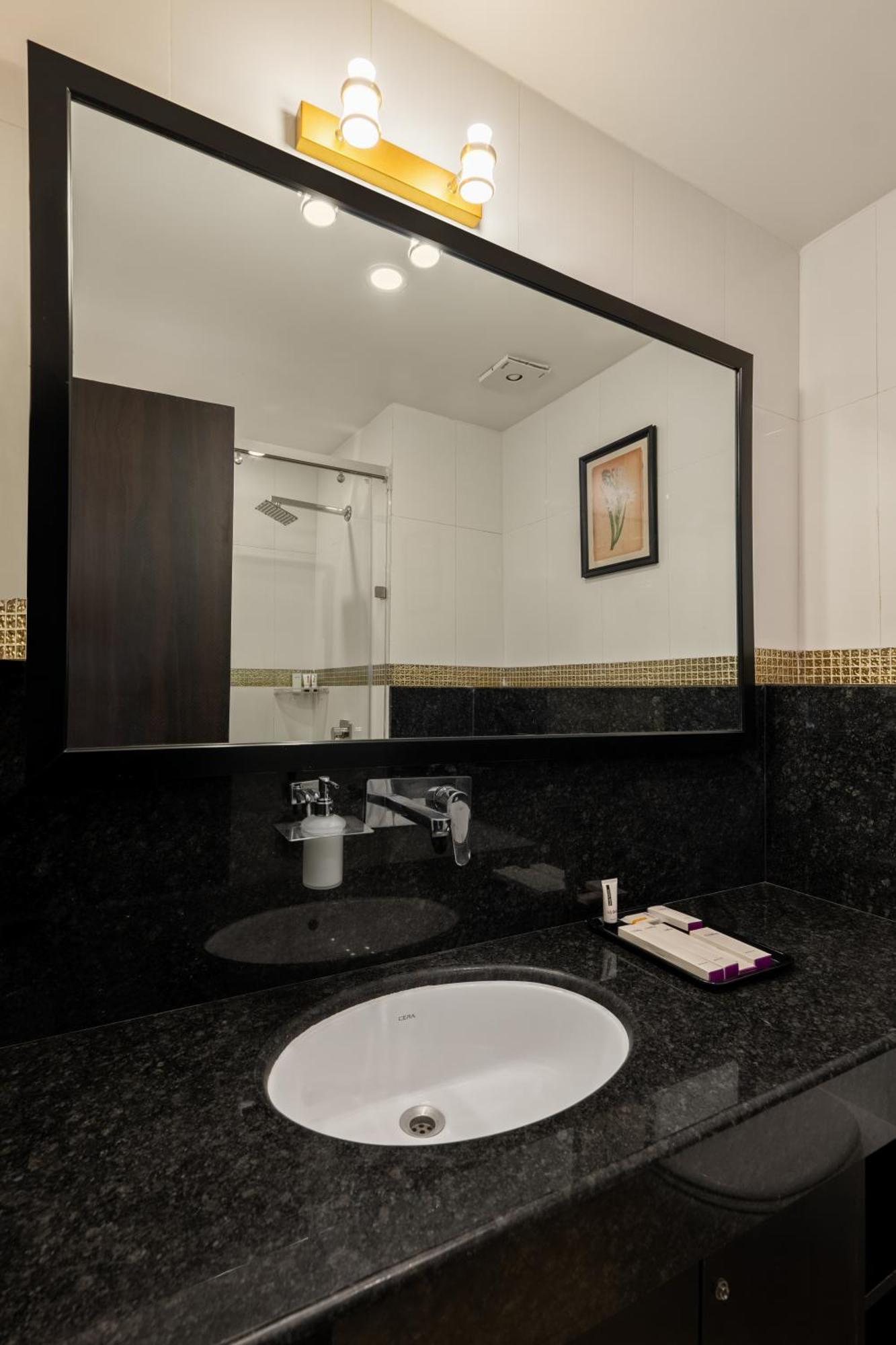 Hotel Sterling Balicha Udajpur Zewnętrze zdjęcie